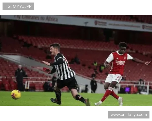 纽卡斯尔联主场迎战伯恩利，锋线核心伤愈复出